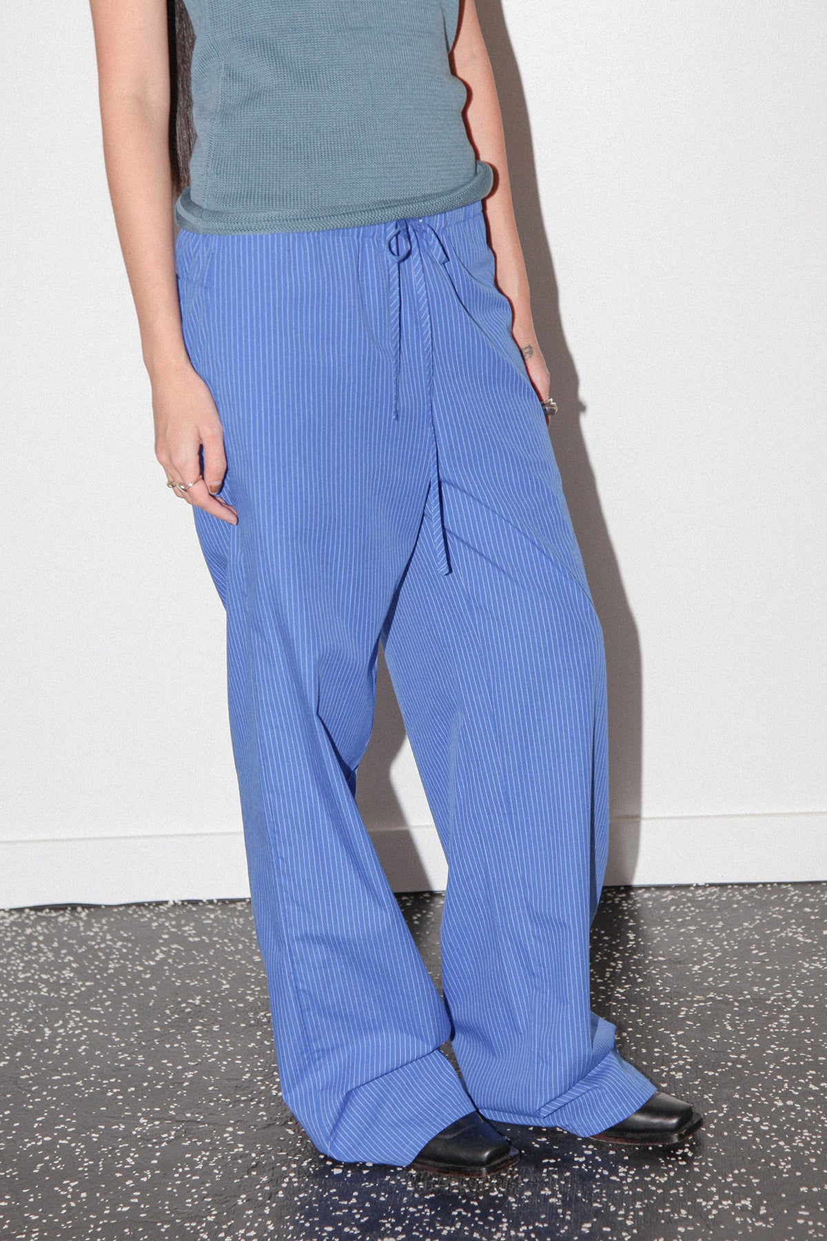 Studio 412 Striped Lounge Pant in Blue