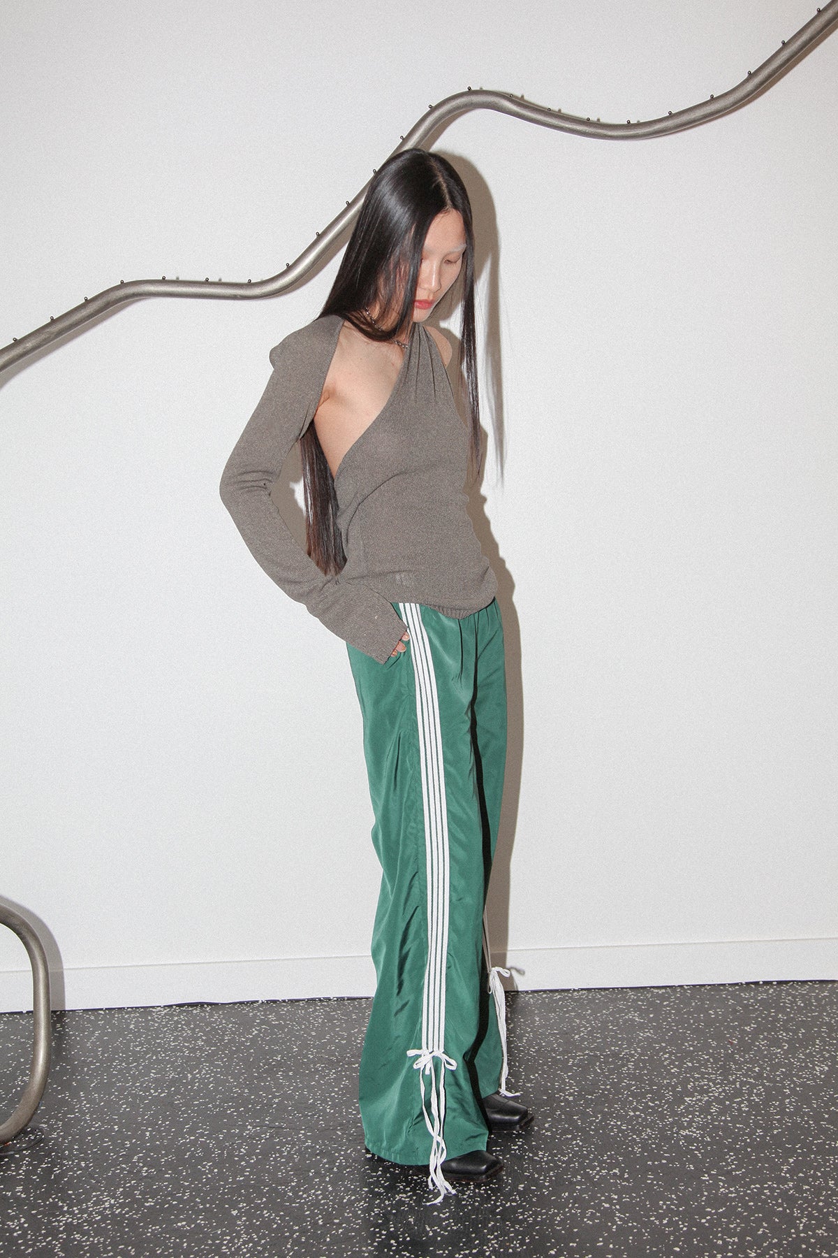 Studio 414 Bow Track Pant in Green