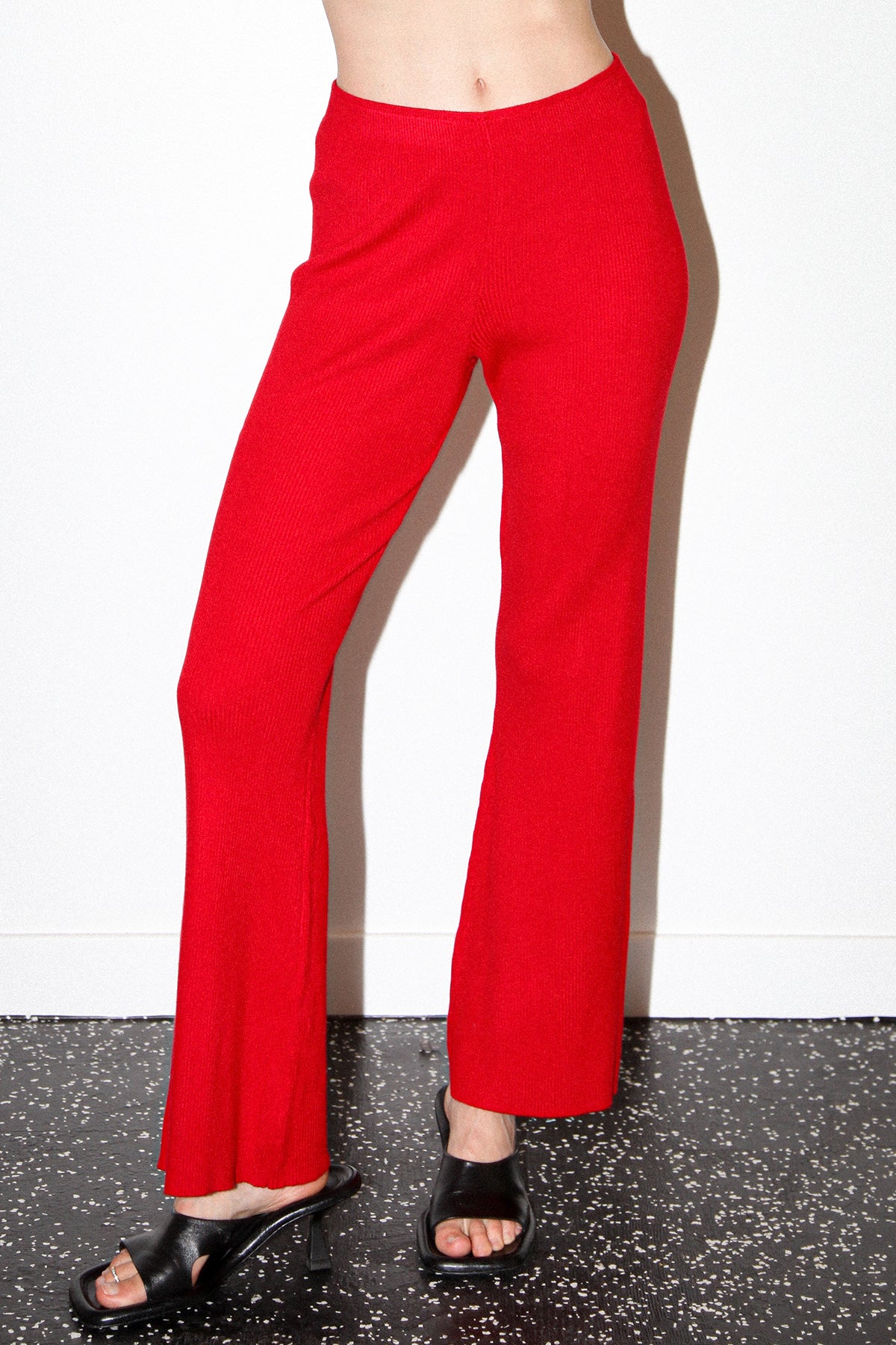 Studio 401 Rib Pant in Cherry